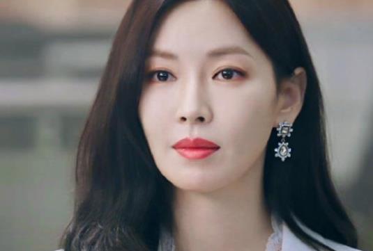 2021韩国最美女明星排名前十，第一美爆了
