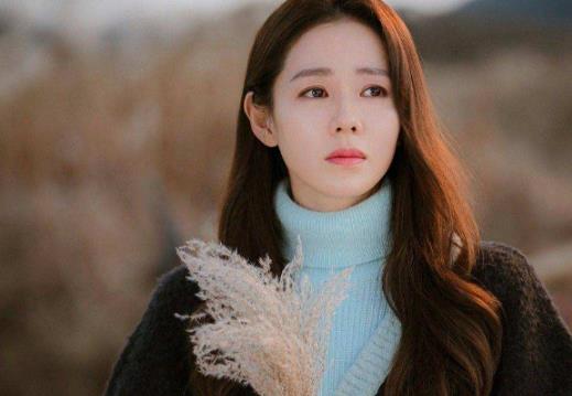 2021韩国女明星颜值排名，榜首被称第一天然美女