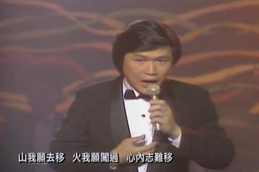 香港男歌手实力排行前十，榜首被称为歌神