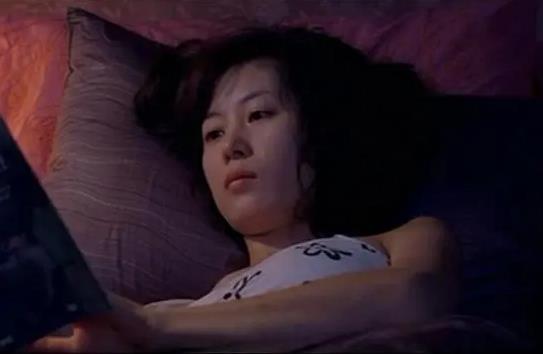 香艳刺激的韩国19电影，半夜躲被窝里看
