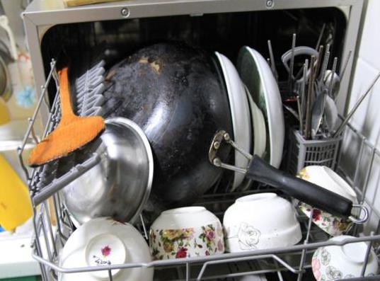 洗碗机你真的会用吗，洗碗机使用误区