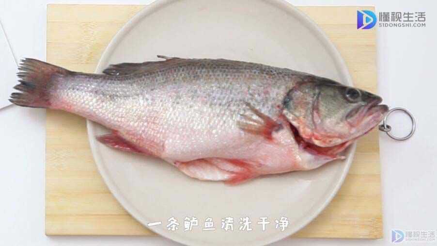 清蒸回鱼方法(清蒸鳕鱼的烹饪方法)