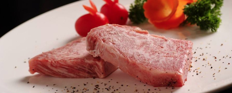 牛肉可以和西红柿一起吃吗?(牛肉可以和西红柿一起吃吗芹菜)