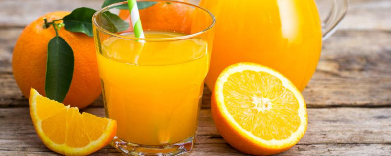 每天一杯橙汁有什么好处和坏处(每天一杯橙汁对身体好吗)