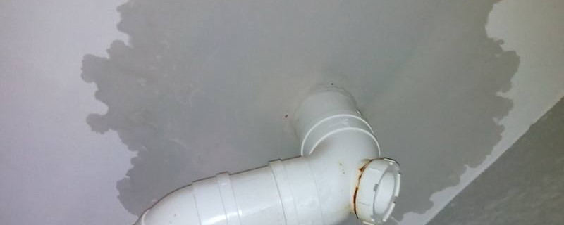 水管漏水一般多久才渗到楼下,水一般多久才渗到楼下没装修需要赔吗