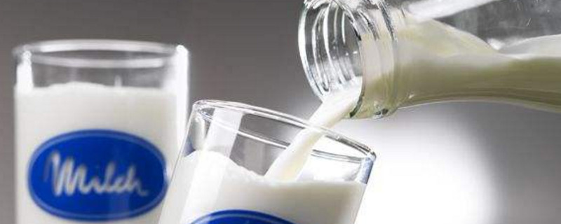 空腹喝牛奶胀气是什么原因(怀孕喝牛奶胀气是什么原因)