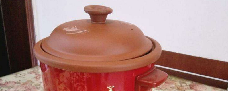 紫砂锅可以直接放在煤气灶上吗(紫砂锅能不能放在煤气灶上烧)