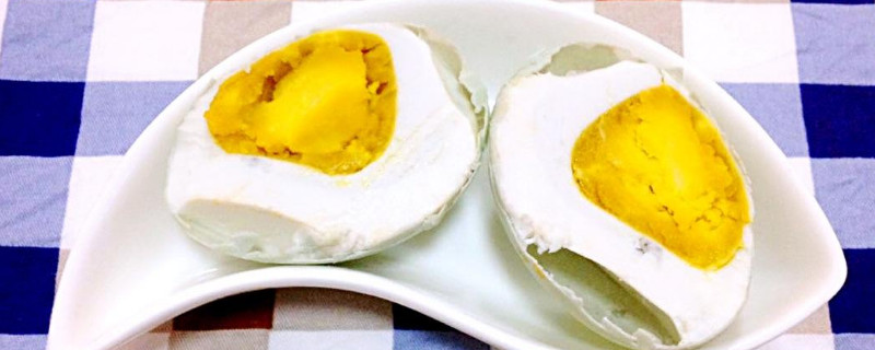 咸鸭蛋为什么不用鸡蛋做(为什么用鸭蛋做咸蛋(不用鸡蛋)