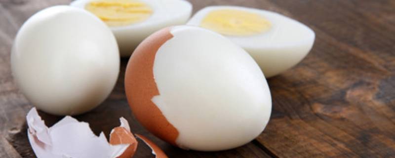 蛋壳发霉鸡蛋还能吃吗(鸡蛋壳发霉了里面的蛋还能吃吗)