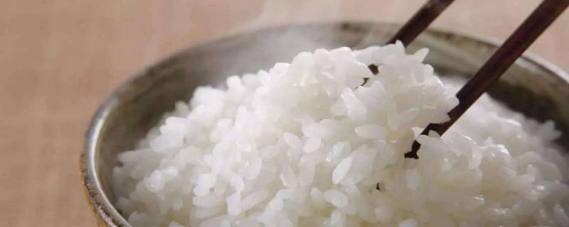 冬天米饭放冰箱两天还能吃吗(米饭放冰箱两天还能吃吗?)