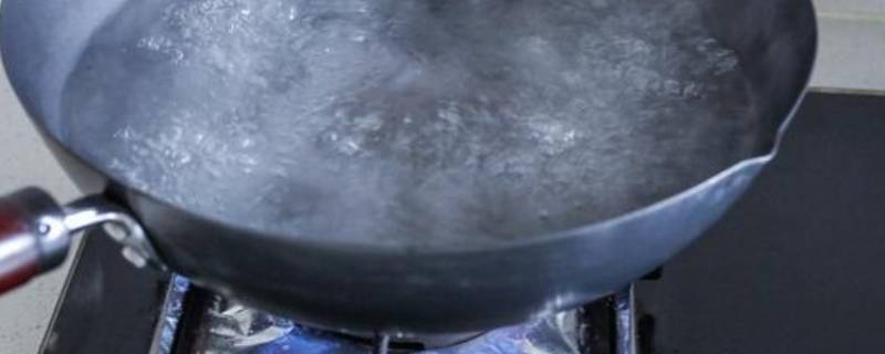 不锈钢锅开锅的正确方法(钢锅开锅的正确方法铁锅视频)