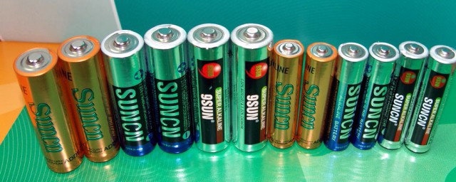 什么叫干电池和湿电池(干电池有几种型号)