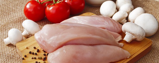 减肥选鸡小胸肉和大胸肉有什么区别(鸡胸肉小胸肉和大胸肉有什么区别)