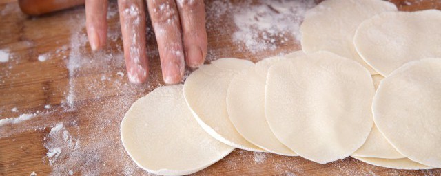 怎么样做饺子皮,如何制作饺子皮的步骤