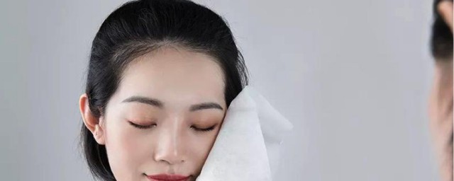 洗脸巾的使用方法(洗脸巾的使用方法视频)